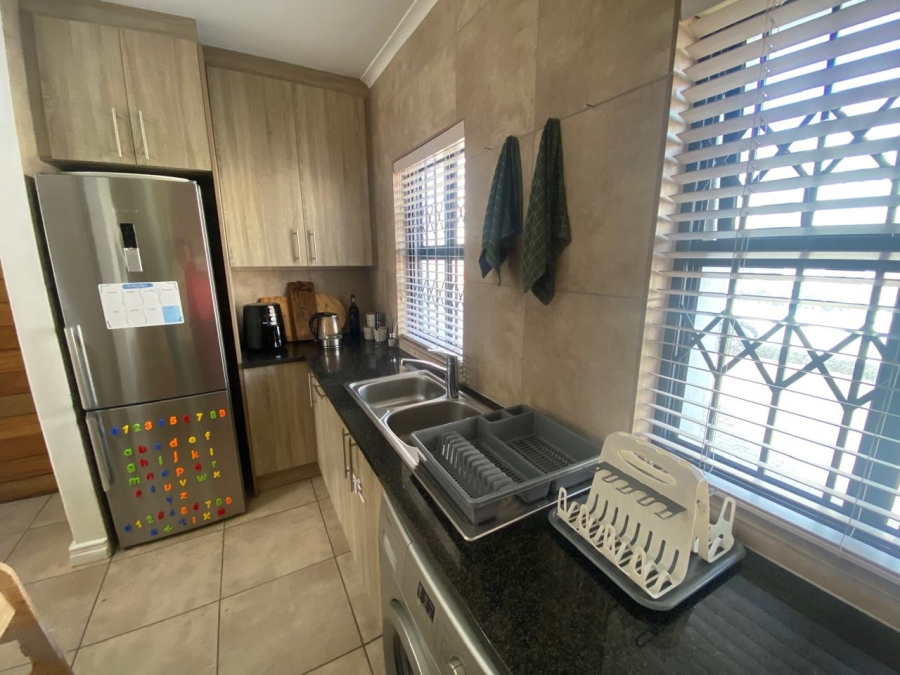 To Let 3 Bedroom Property for Rent in Brackenfell Central Western Cape